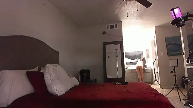 Snapshot of yiauana chatting on February 2, 2026, 11:14 pm yiauana online show from February 2, 2026, 11:14 pm