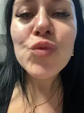 CuteNata online show from January 11, 2025, 2:15 pm