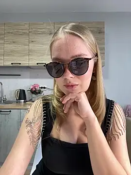 Little Forest ELF online show from March 18, 2025, 6:03 am