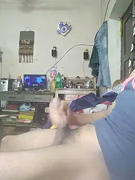 BadBoySmoker7070 online show from March 15, 2025, 6:43 pm