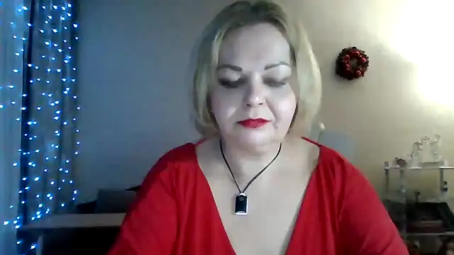 Snapshot of SofiyaPetrova chatting on March 12, 2026, 9:43 pm SofiyaPetrova online show from March 12, 2026, 9:43 pm