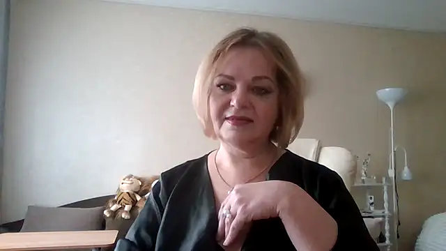 Snapshot of SofiyaPetrova chatting on April 6, 2026, 9:10 am SofiyaPetrova online show from April 6, 2026, 9:10 am