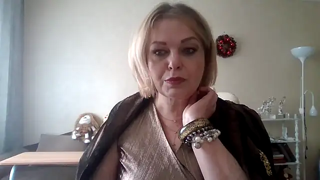 Snapshot of SofiyaPetrova chatting on April 7, 2026, 11:10 am SofiyaPetrova online show from April 7, 2026, 11:10 am