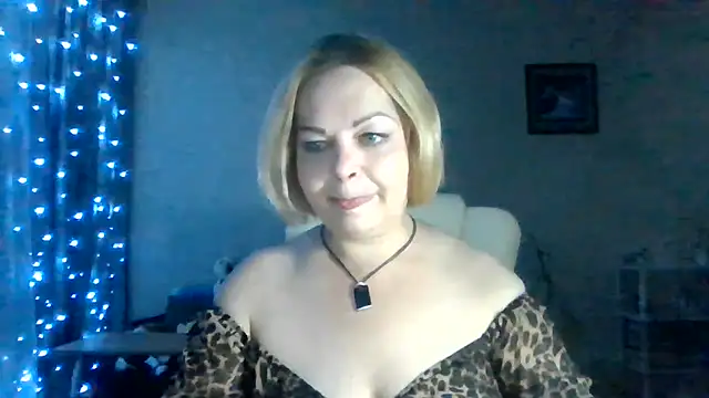 Snapshot of SofiyaPetrova chatting on July 26, 2026, 12:19 am SofiyaPetrova online show from July 26, 2026, 12:19 am