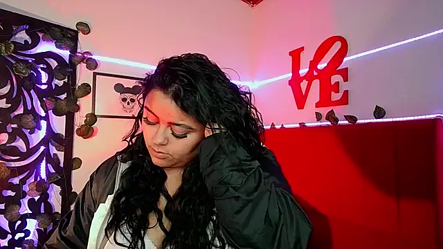 moon sunflower online show from January 31, 2025, 9:48 am