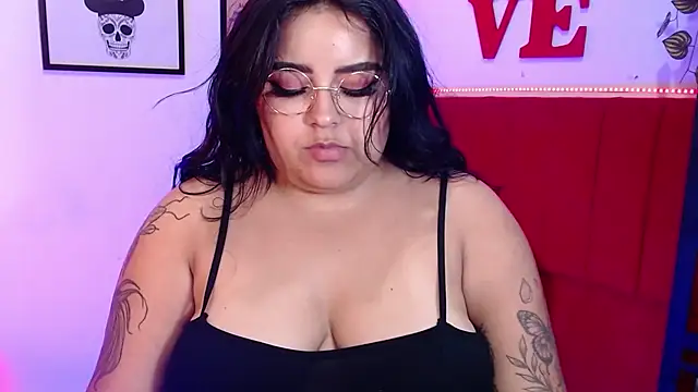 moon sunflower online show from March 3, 2025, 9:44 am