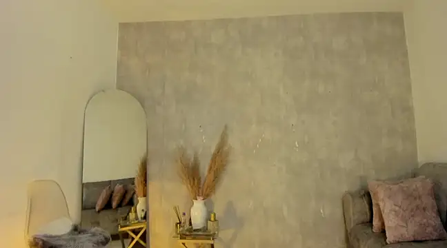 miacoopersx online show from February 3, 2025, 12:14 pm