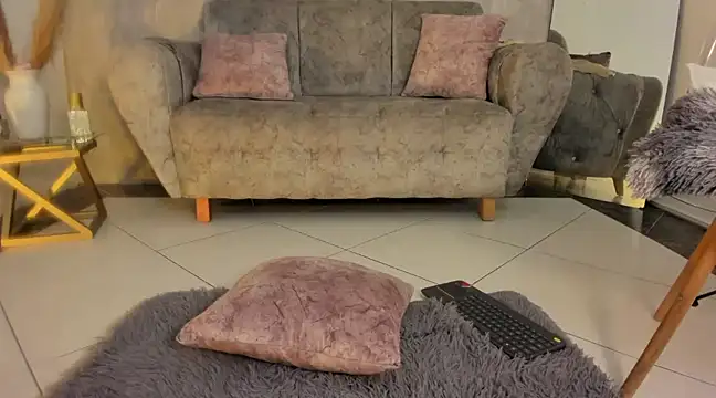 miacoopersx online show from February 24, 2025, 4:36 pm