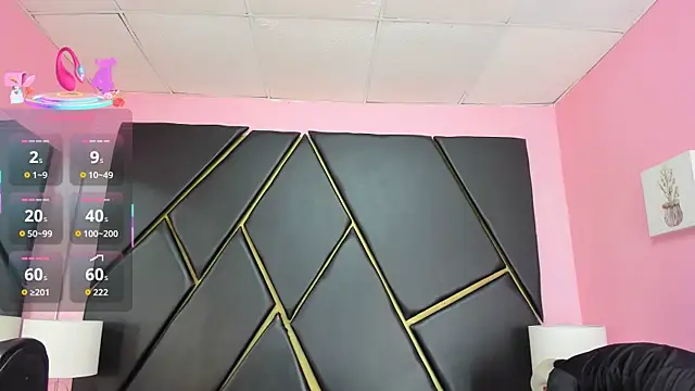 MilanZaire online show from November 22, 2025, 12:31 am