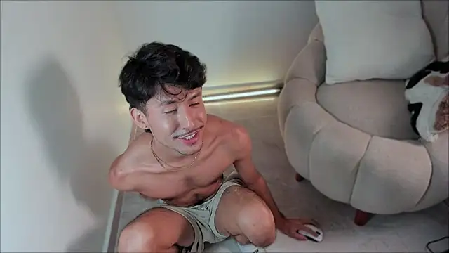 dimitri targaryen online show from February 27, 2025, 12:45 pm