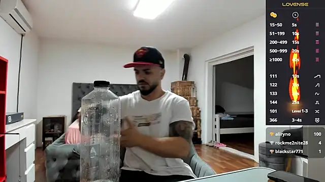 supermanboy94 online show from November 10, 2025, 6:34 am