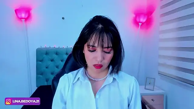 Snapshot of lina_bedoya_ chatting on January 28, 2025, 11:49 am lina bedoya online show from January 28, 2025, 11:49 am