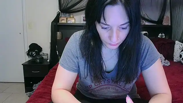 CrystalLakeXO online show from March 13, 2026, 11:06 am