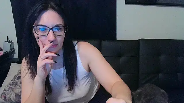 CrystalLakeXO online show from March 21, 2026, 6:07 am