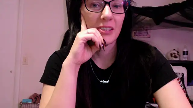 CrystalLakeXO online show from June 14, 2026, 8:27 am