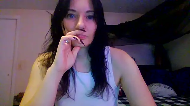 CrystalLakeXO online show from June 16, 2026, 4:59 am