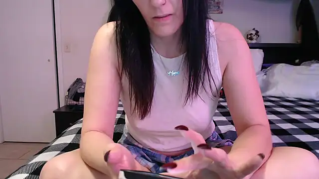 CrystalLakeXO online show from June 25, 2026, 5:12 am