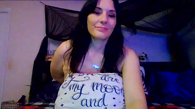 CrystalLakeXO online show from July 8, 2026, 7:46 am