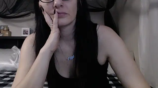 CrystalLakeXO online show from July 27, 2026, 5:36 am
