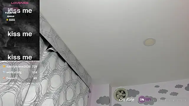 Snapshot of Lesly_sexy4u chatting on January 18, 2025, 7:17 am Lesly sexy4u online show from January 18, 2025, 7:17 am