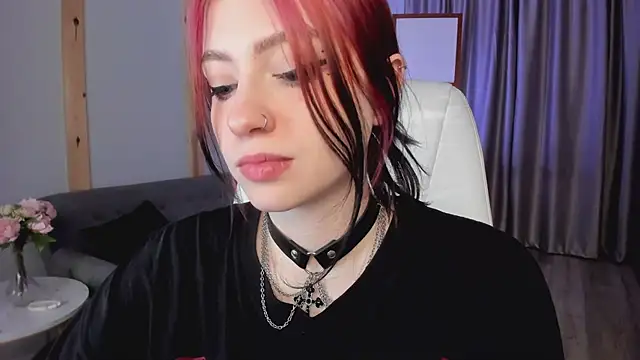 arielabradberry online show from March 11, 2025, 8:09 pm