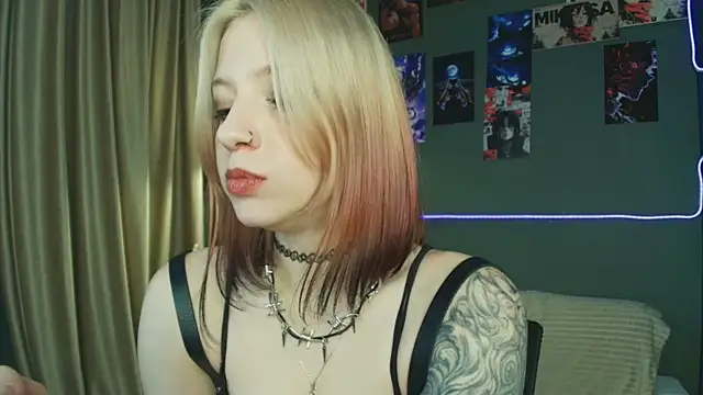 arielabradberry online show from January 12, 2026, 2:22 pm