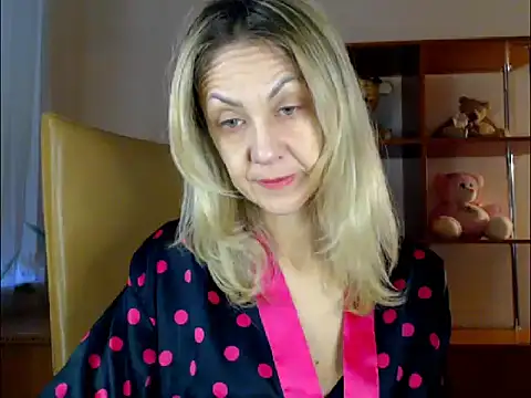 Snapshot of Tanya6547 chatting on February 24, 2025, 8:17 am Tanya6547 online show from February 24, 2025, 8:17 am