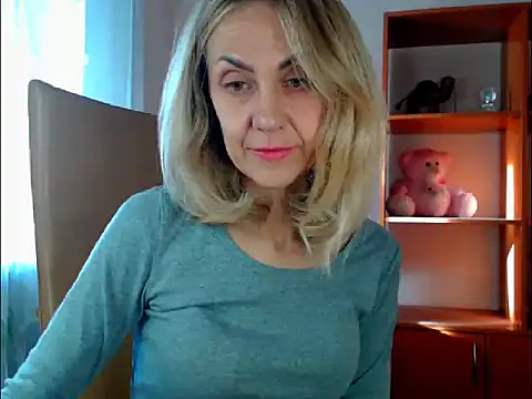 Snapshot of Tanya6547 chatting on October 25, 2025, 1:07 pm Tanya6547 online show from October 25, 2025, 1:07 pm