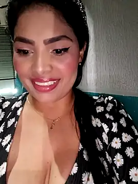Snapshot of Sofy_assb_big chatting on July 20, 2026, 2:37 am Sofy assb big online show from July 20, 2026, 2:37 am