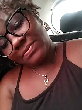 Snapshot of kaorysquirt chatting on October 10, 2025, 4:50 pm kaorysquirt online show from October 10, 2025, 4:50 pm