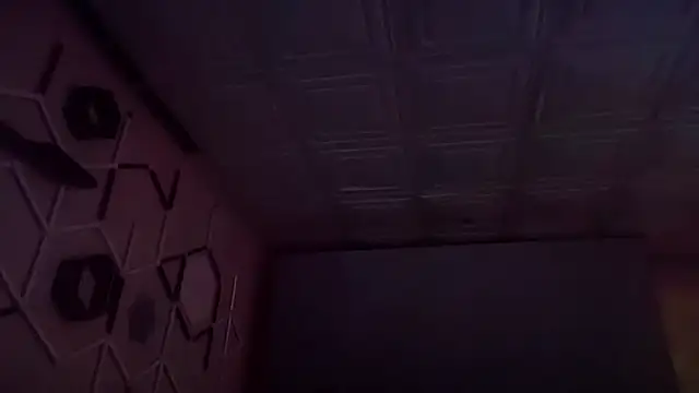 YouLikeBigDick9 online show from October 17, 2025, 5:37 pm