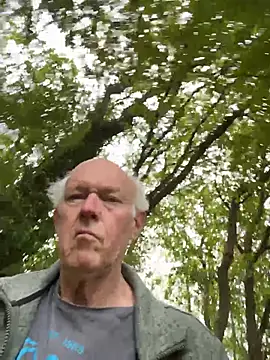 Snapshot of martxxxxx chatting on June 16, 2026, 6:49 am martxxxxx online show from June 16, 2026, 6:49 am