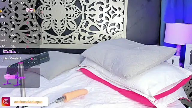 AnthonelaDuque online show from February 23, 2025, 3:08 pm