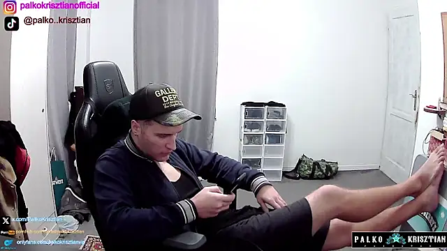 PKrisztian online show from December 19, 2025, 11:28 am