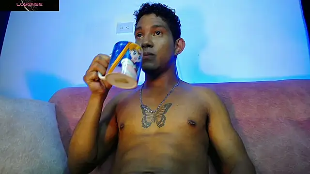 Palo santo online show from March 12, 2026, 11:33 pm