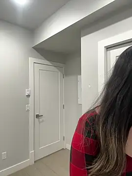 jAsMinE678 online show from April 16, 2026, 7:03 pm