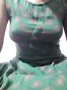 rituporna2004 online show from January 13, 2025, 1:49 pm