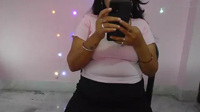 my-laila online show from November 4, 2025, 7:40 am