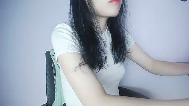 Snapshot of Baenee chatting on February 19, 2025, 2:12 pm Baenee online show from February 19, 2025, 2:12 pm