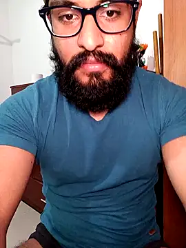 HombreS3n online show from February 3, 2025, 9:39 pm