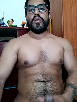 HombreS3n online show from March 13, 2025, 7:50 pm