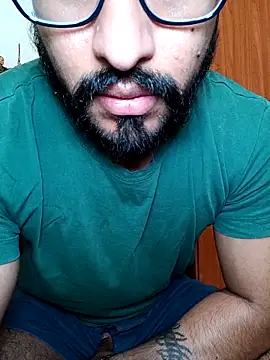 HombreS3n online show from March 17, 2025, 9:23 pm