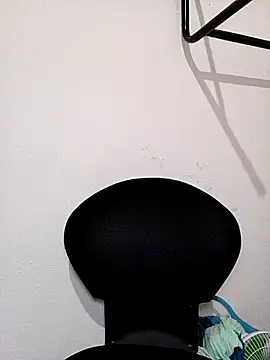 HombreS3n online show from September 30, 2025, 3:11 am