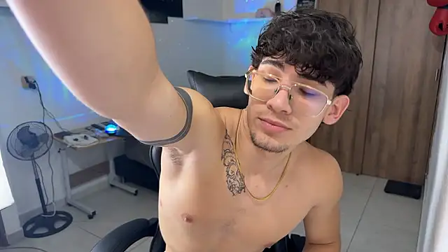 Kisan Smith online show from February 25, 2026, 10:41 pm