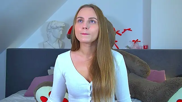 Snapshot of MelissaMelrey chatting on September 22, 2025, 11:01 am MelissaMelrey online show from September 22, 2025, 11:01 am