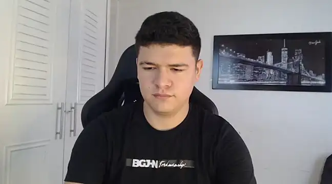 Plug Control online show from December 9, 2024, 7:50 pm