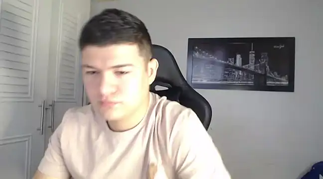 Plug Control online show from January 7, 2025, 1:24 pm