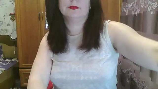 SophieNightAh online show from February 11, 2025, 1:41 pm