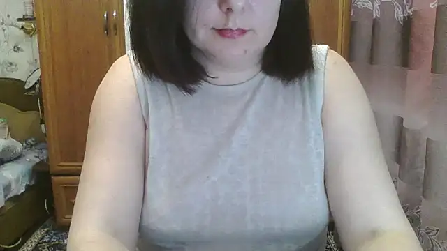 SophieNightAh online show from February 27, 2025, 3:26 pm