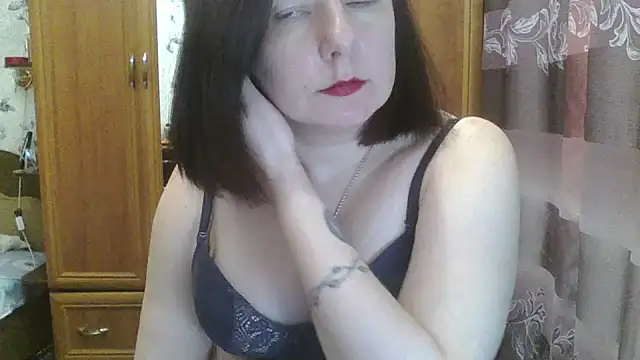 SophieNightAh online show from March 2, 2025, 7:02 pm